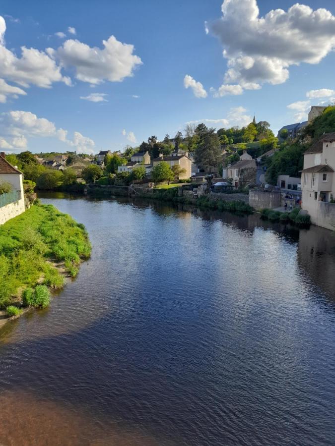 Maison Privee En Ville Avec Parking Et Wi-Fi Magnac-Laval Экстерьер фото